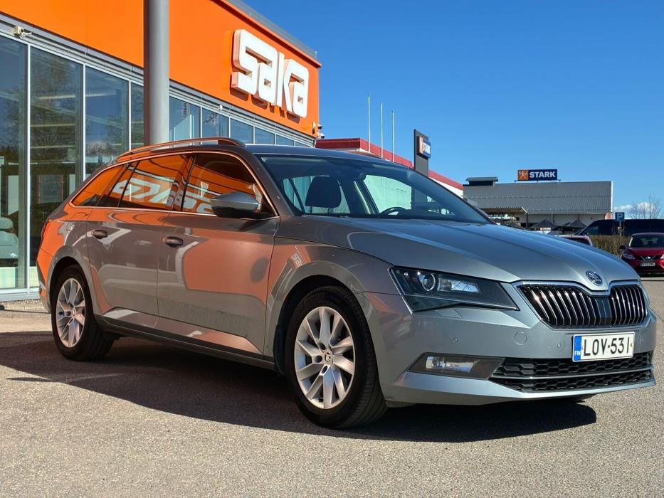 SKODA Superb 2019