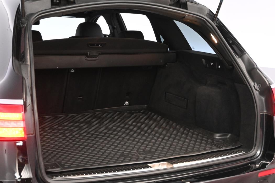 MERCEDES-BENZ E 2017