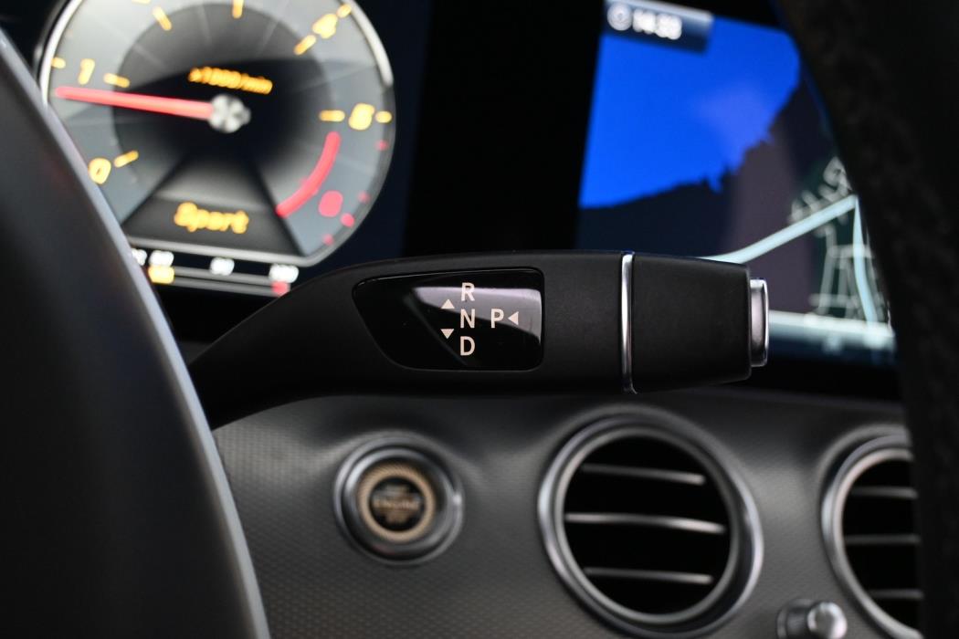 MERCEDES-BENZ E 2017