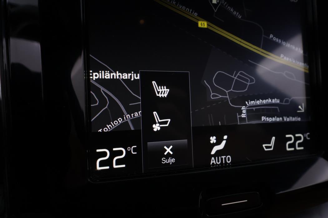 VOLVO XC60 2018
