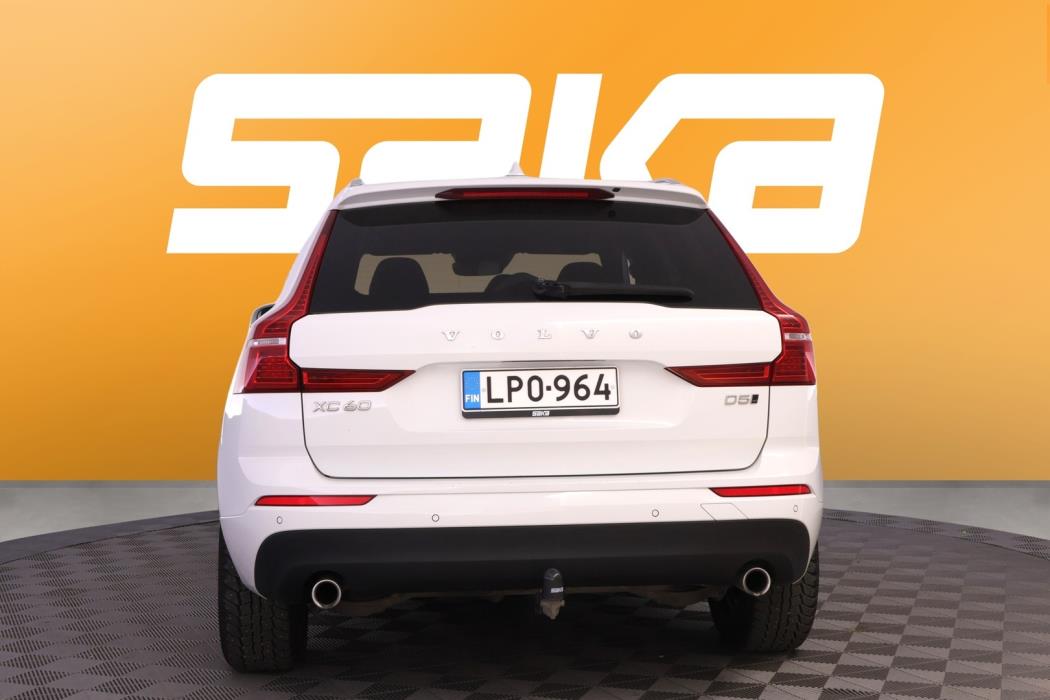 VOLVO XC60 2018