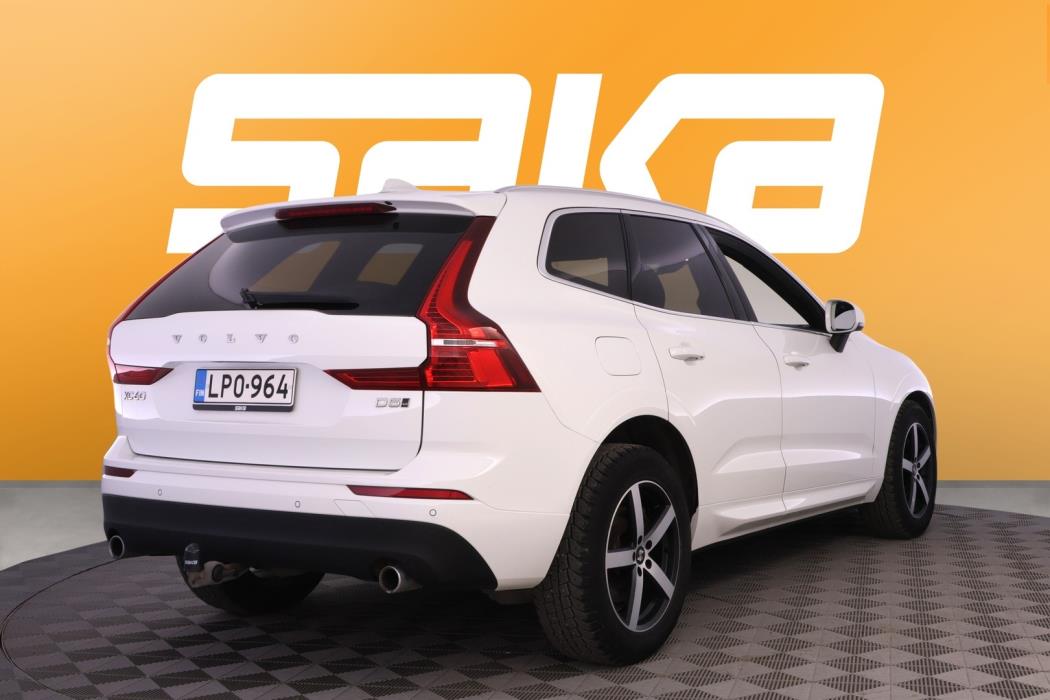 VOLVO XC60 2018