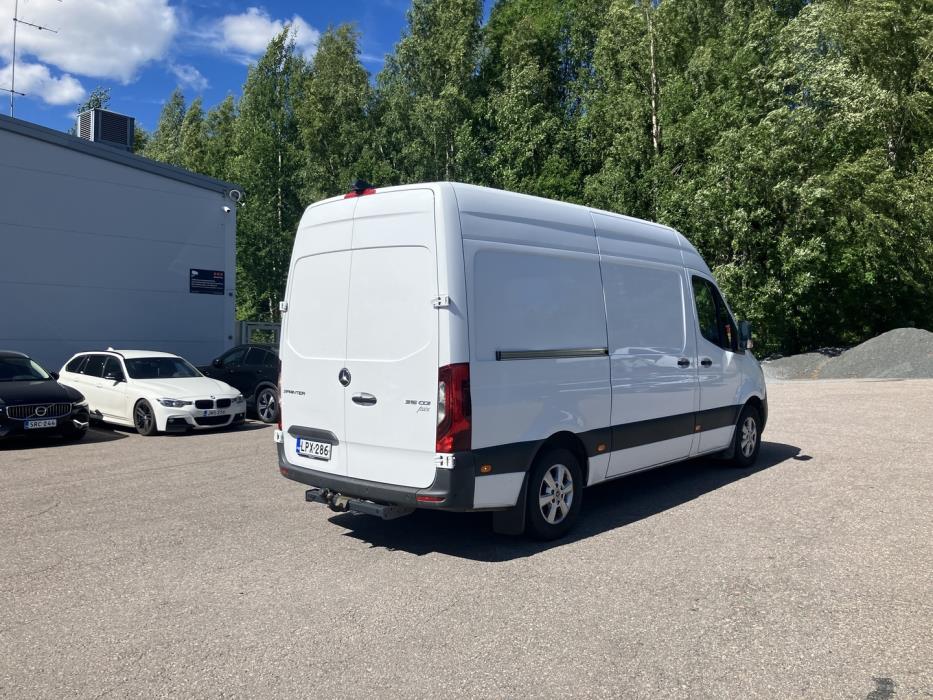 MERCEDES-BENZ Sprinter 2022