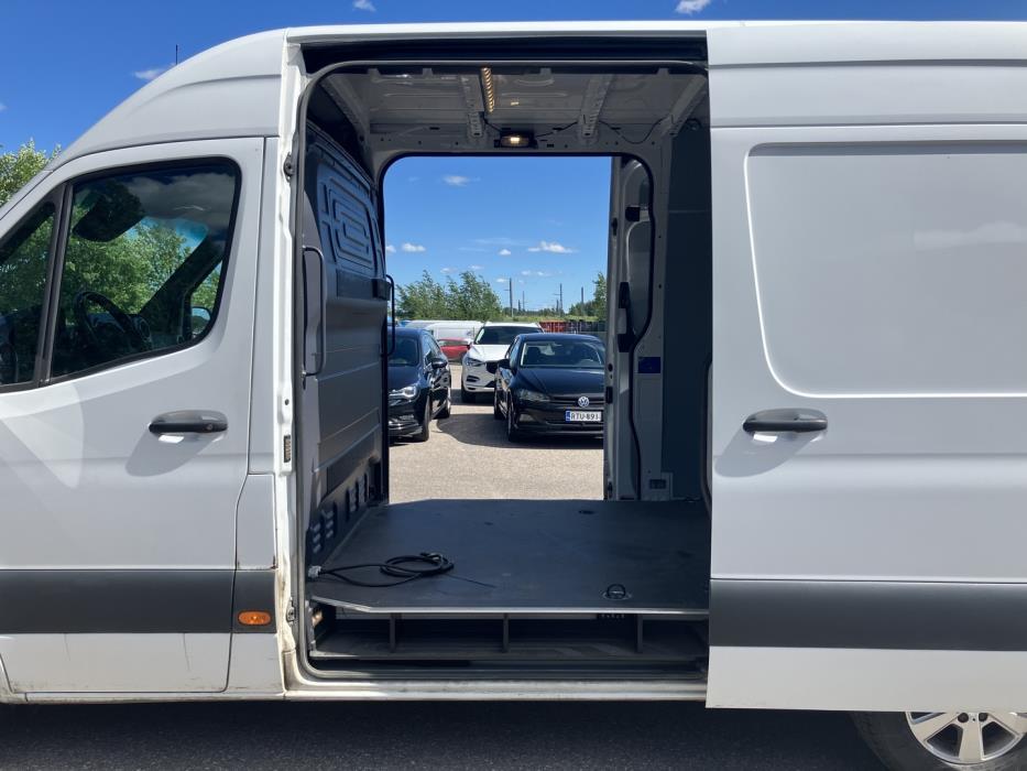 MERCEDES-BENZ Sprinter 2022