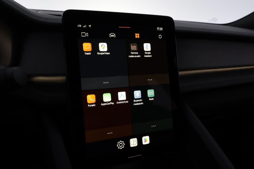 POLESTAR 2 2020