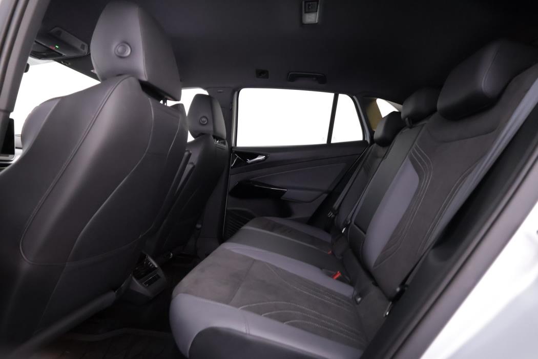 VOLKSWAGEN ID.4 2025
