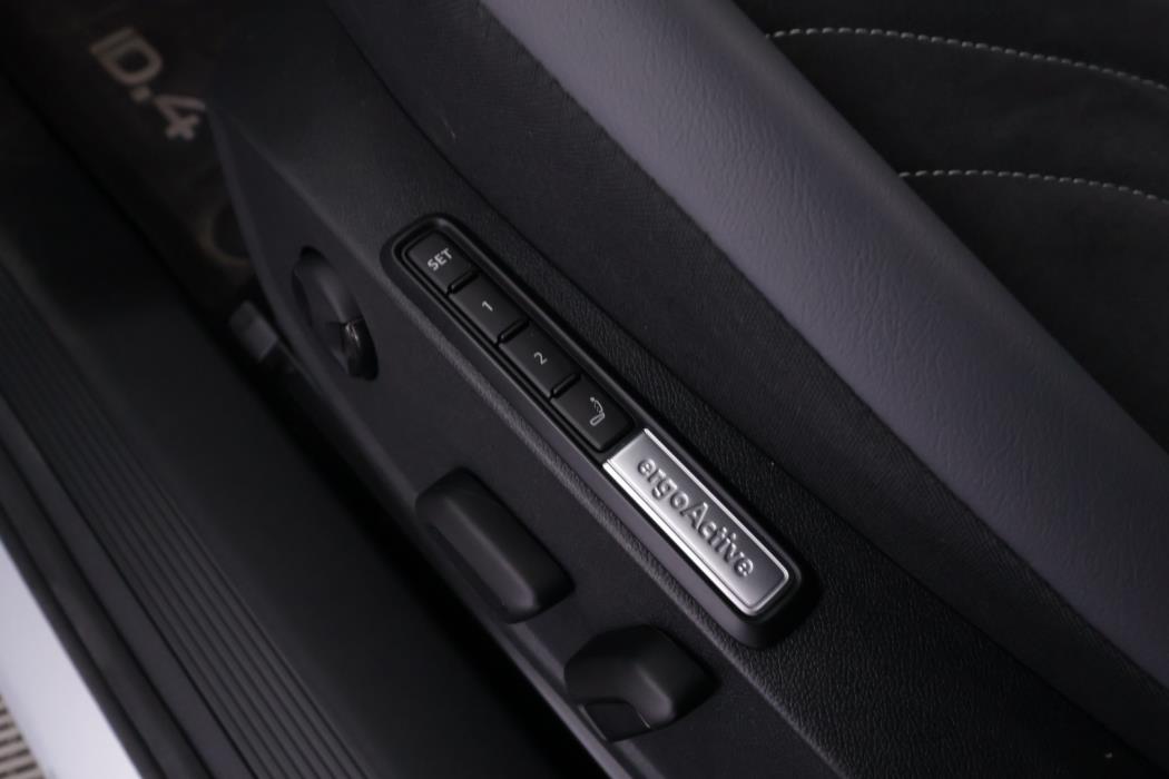 VOLKSWAGEN ID.4 2025