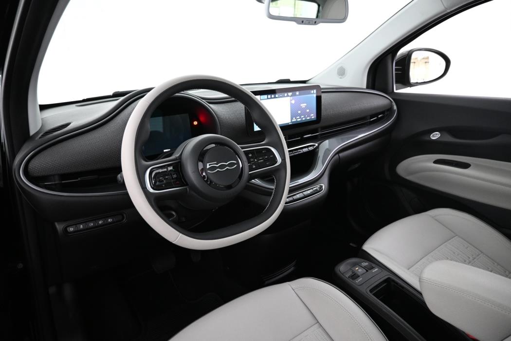 FIAT 500e 2023