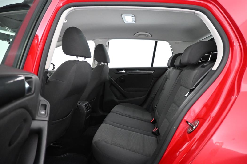 VOLKSWAGEN Golf 2009