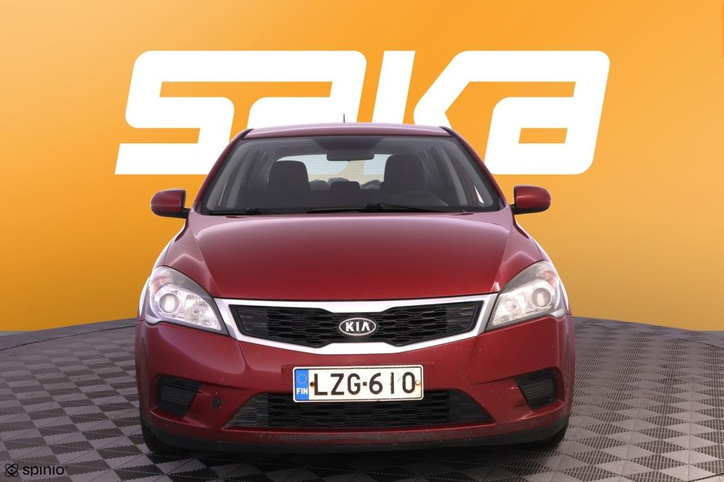 KIA cee'd 2011