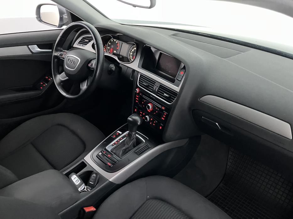 AUDI A4 2013