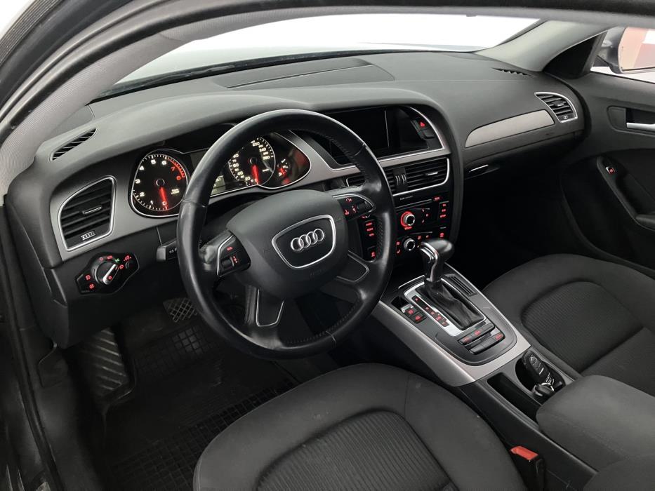AUDI A4 2013