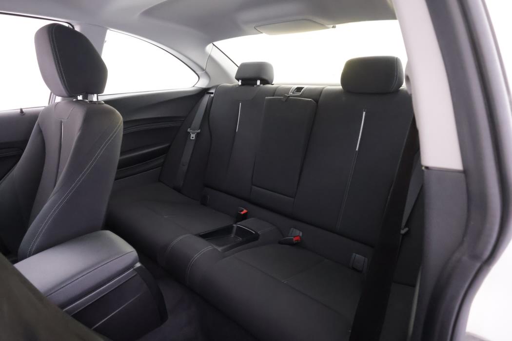 BMW 218 2015