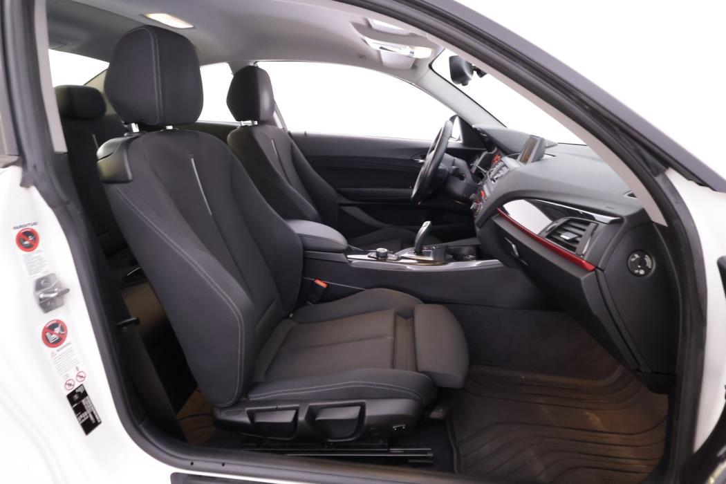 BMW 218 2015