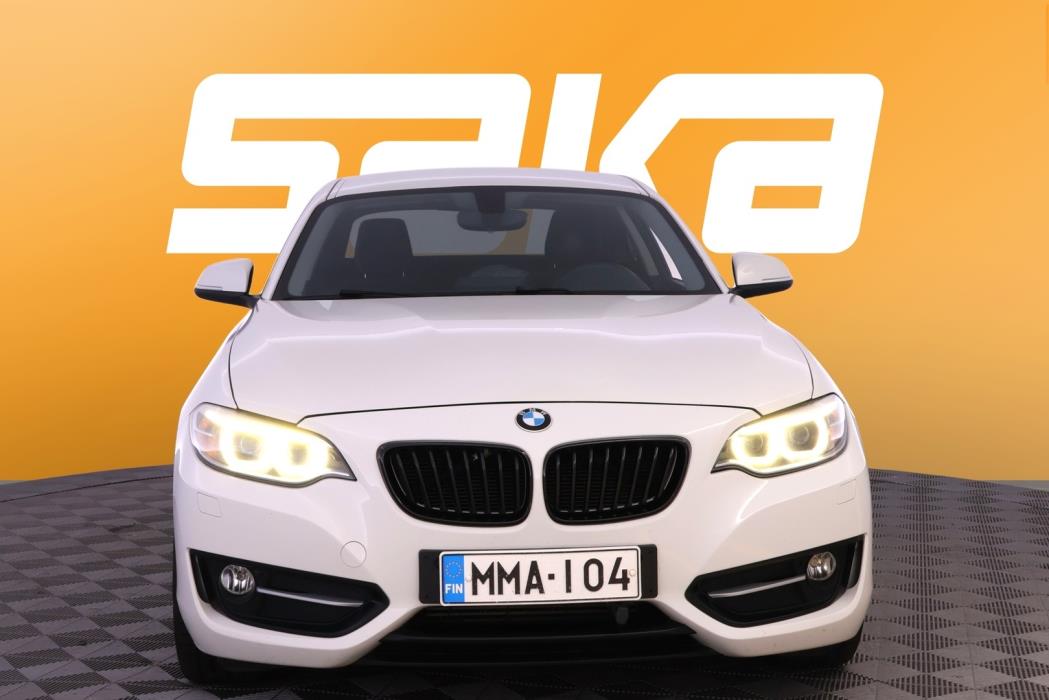 BMW 218 2015