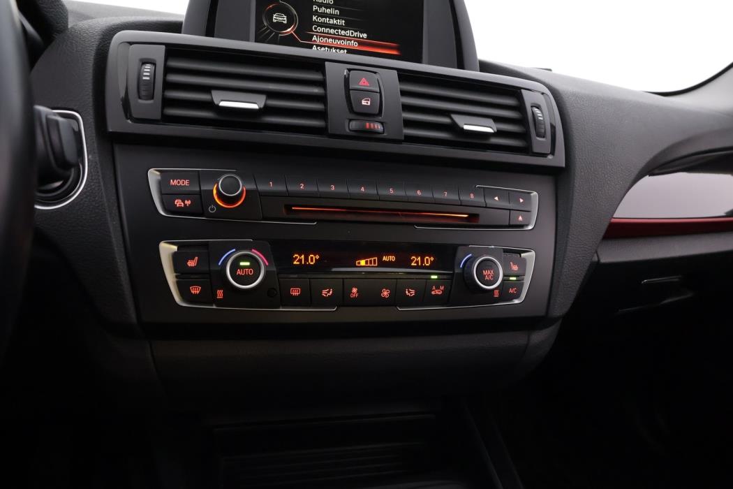 BMW 218 2015