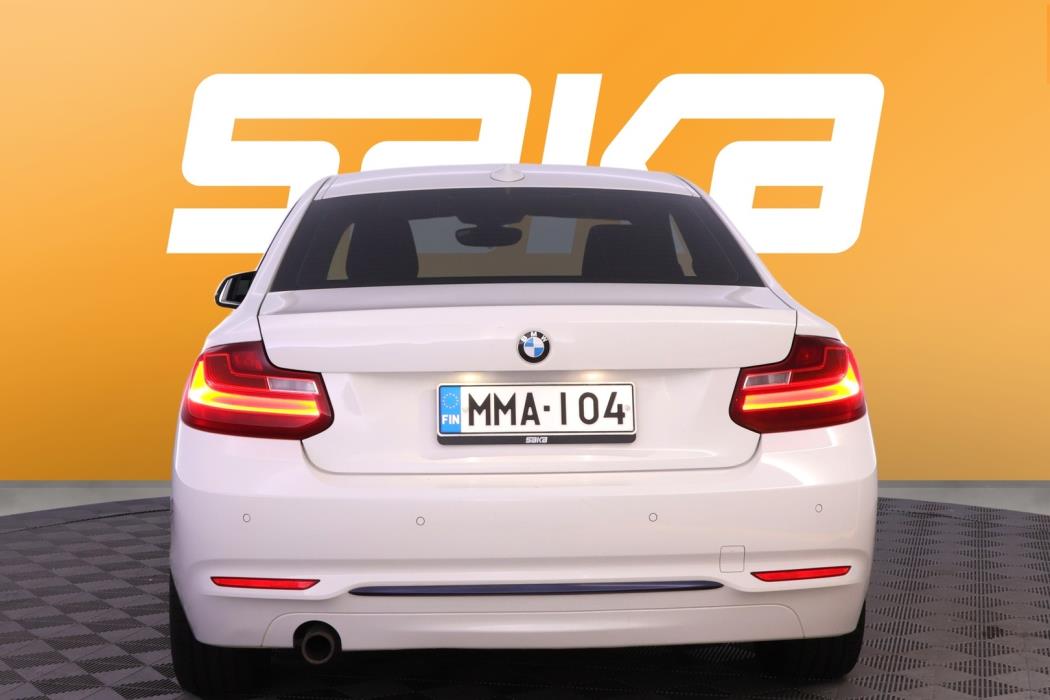BMW 218 2015