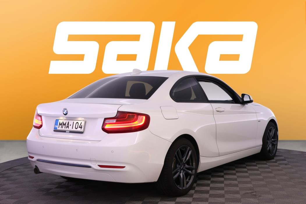 BMW 218 2015