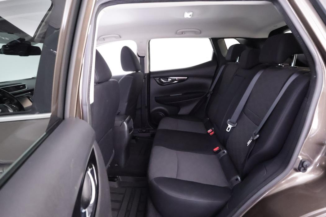 NISSAN Qashqai 2016