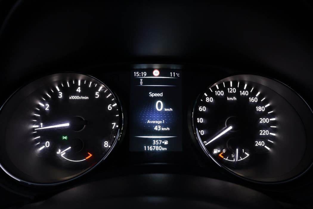 NISSAN Qashqai 2016