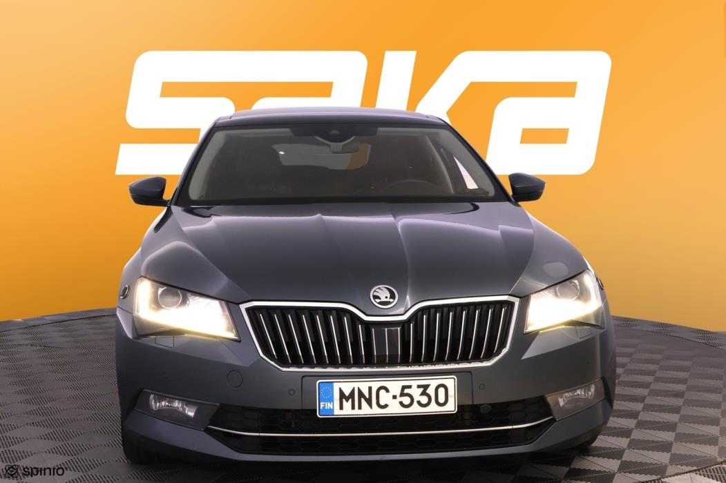 SKODA Superb 2018