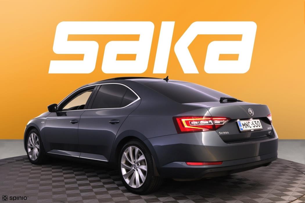 SKODA Superb 2018