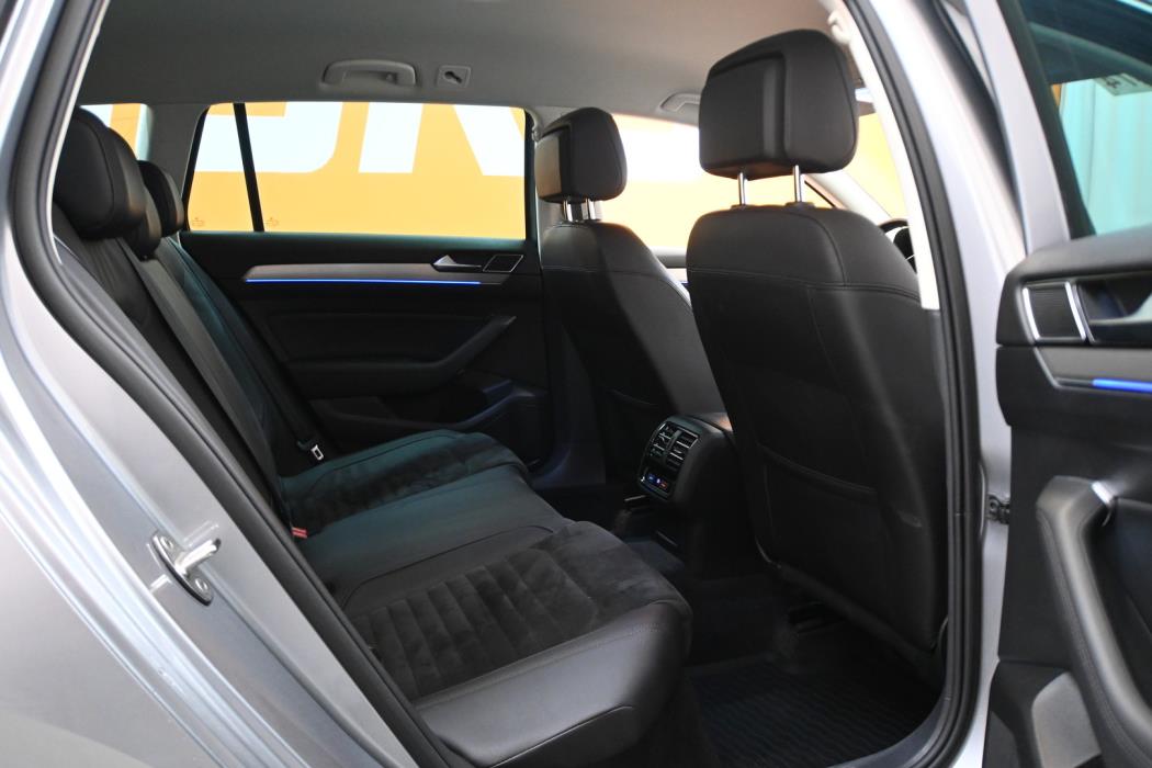 VOLKSWAGEN Passat 2018