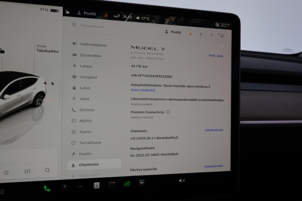 TESLA Model Y 2023