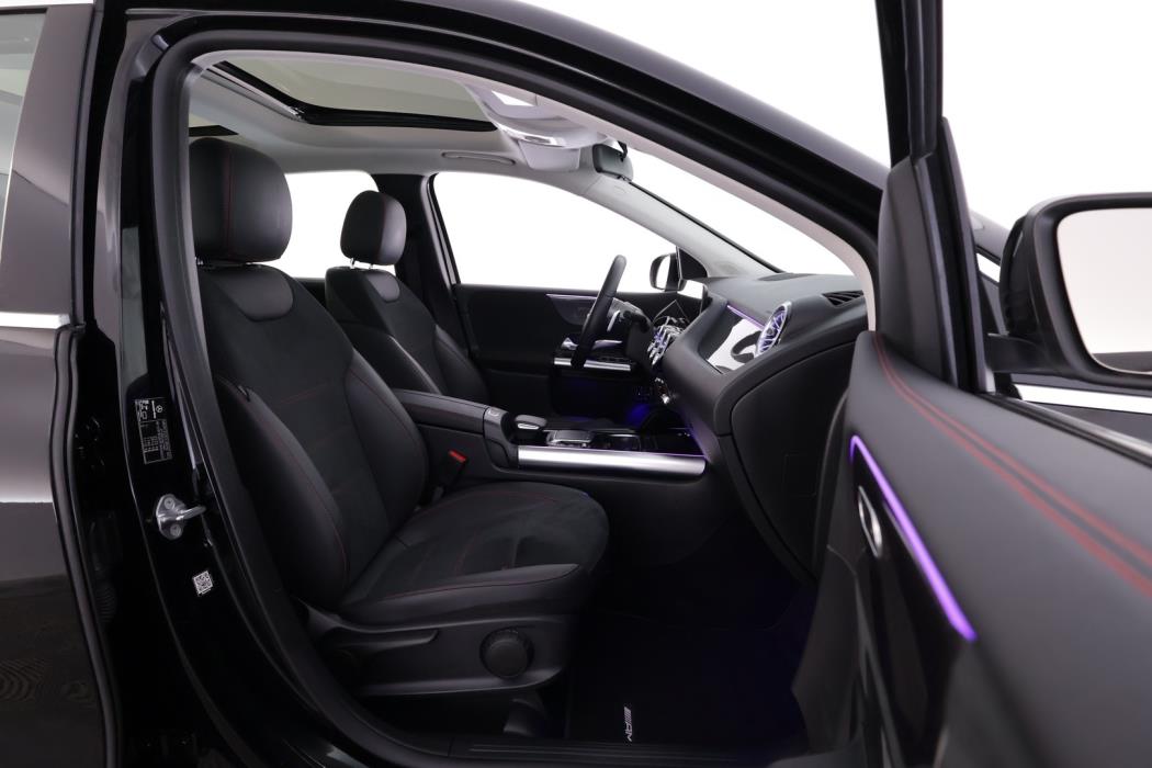 MERCEDES-BENZ B 2023