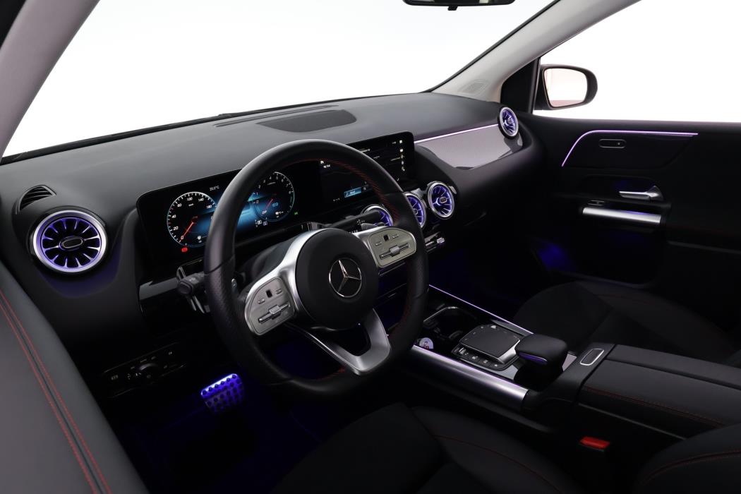 MERCEDES-BENZ B 2023