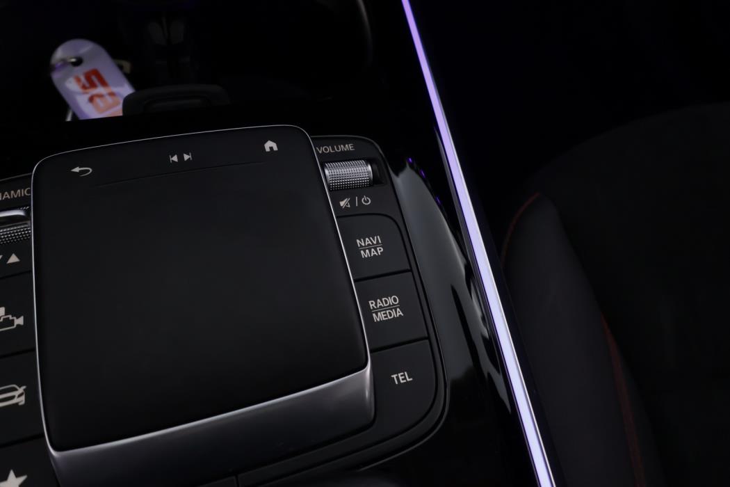 MERCEDES-BENZ B 2023