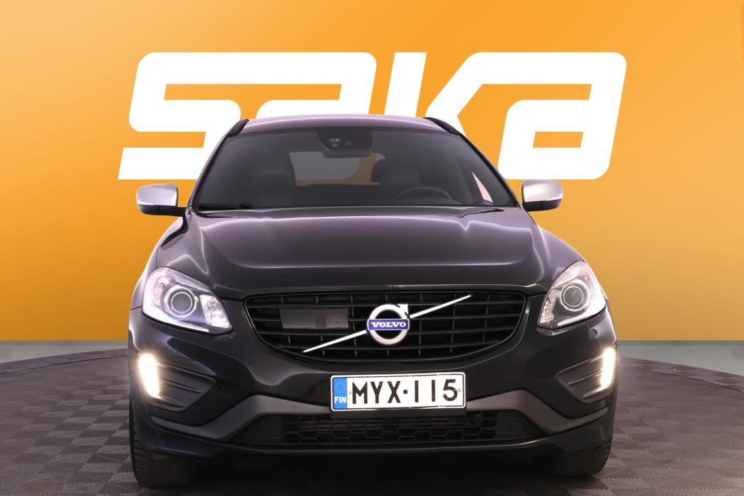VOLVO XC60 2017