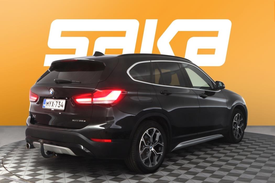 BMW X1 2021