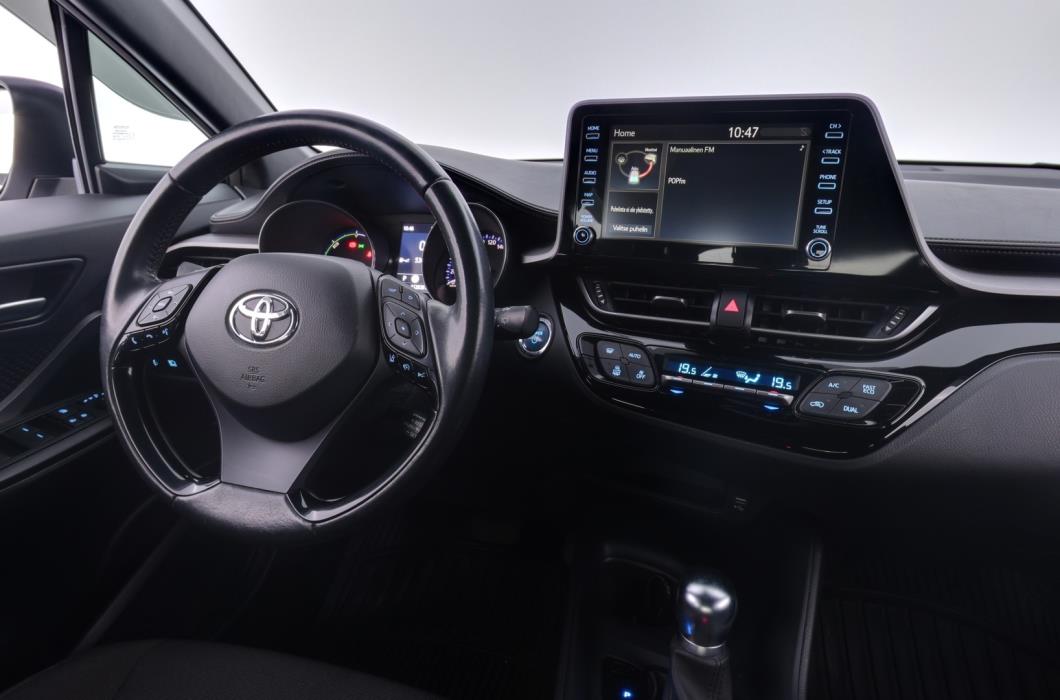 TOYOTA C-HR 2021