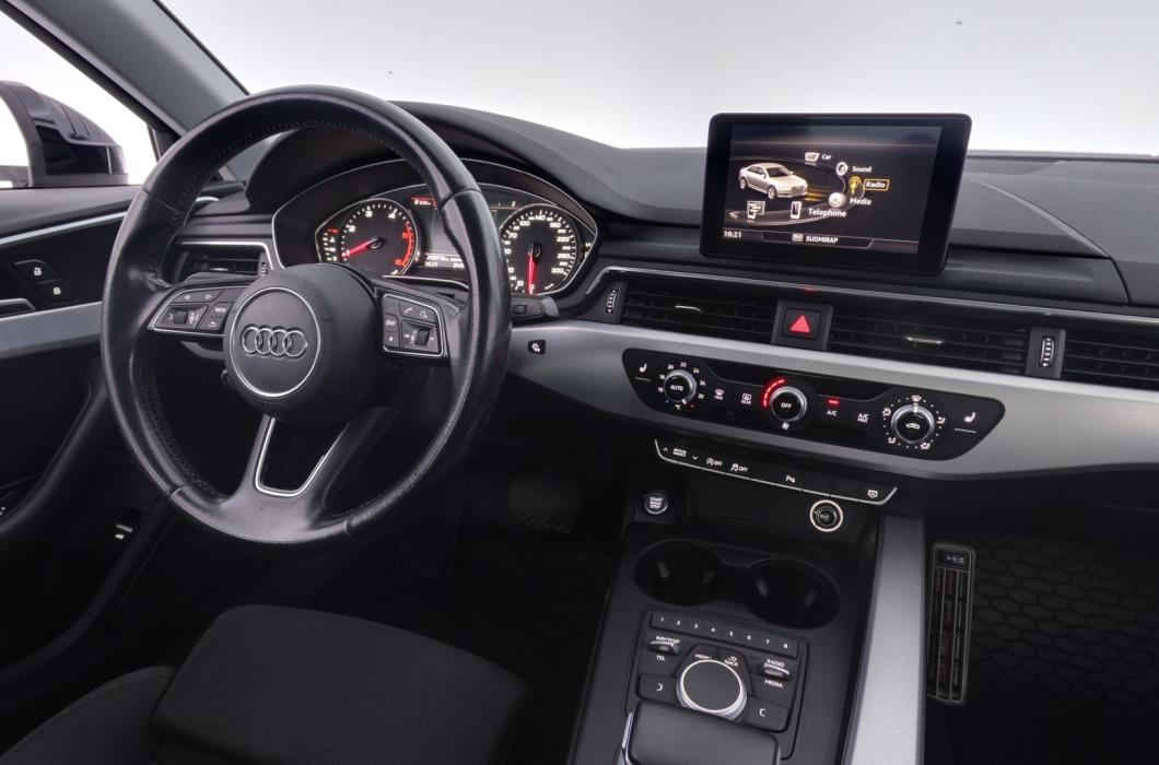 AUDI A4 2016