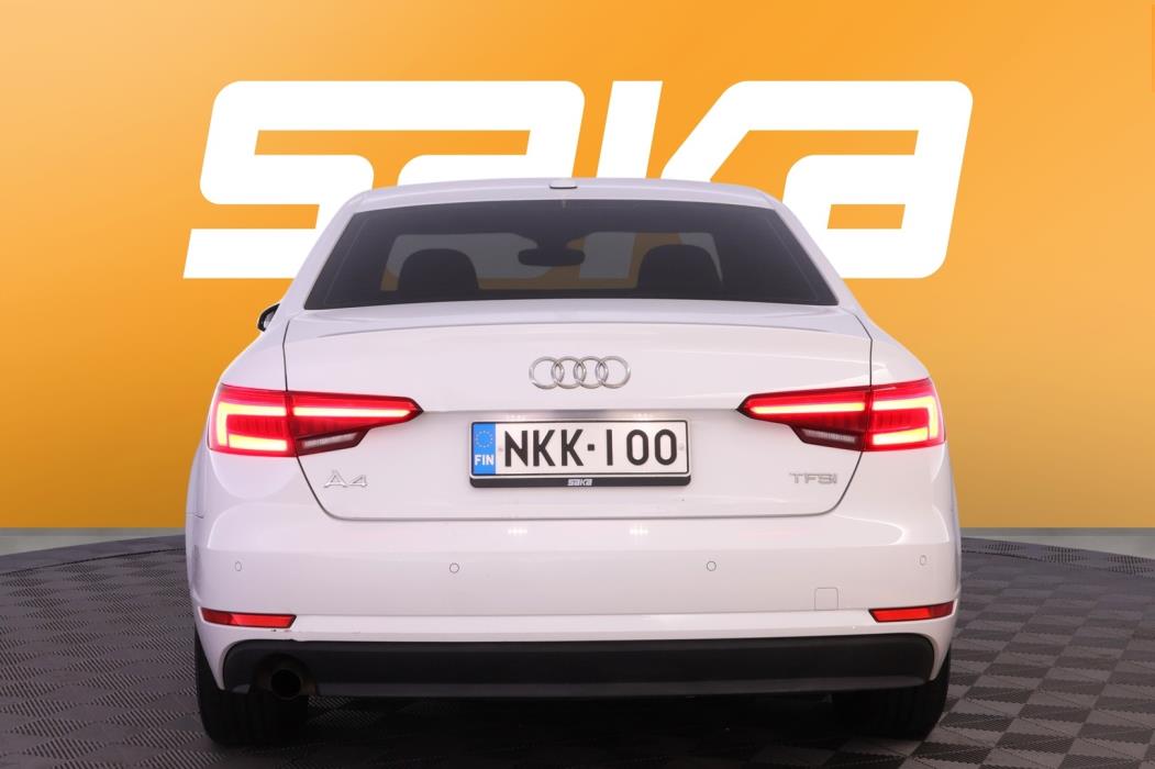 AUDI A4 2016