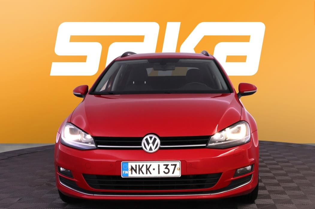 VOLKSWAGEN Golf 2016