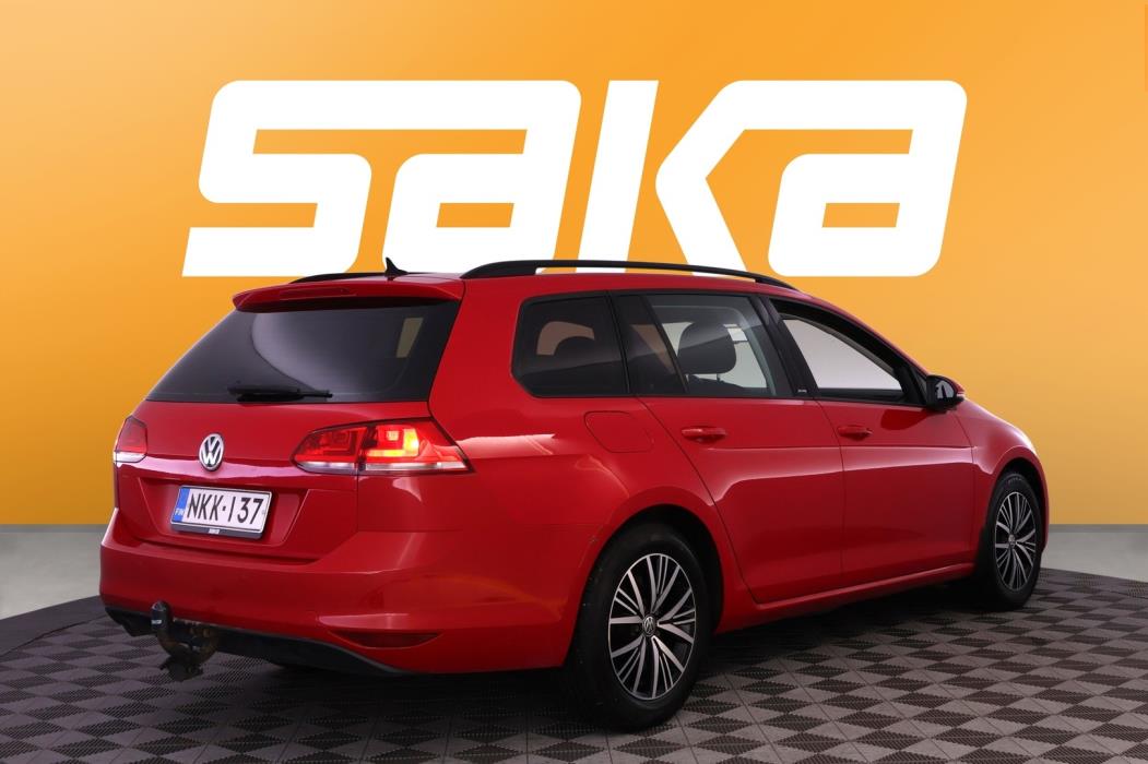 VOLKSWAGEN Golf 2016