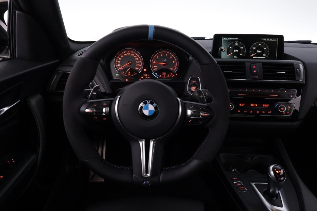 BMW M2 2017