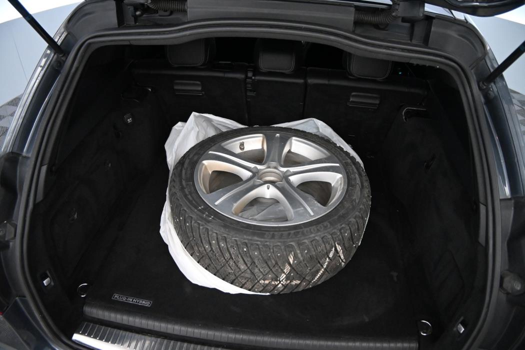 MERCEDES-BENZ C 2016