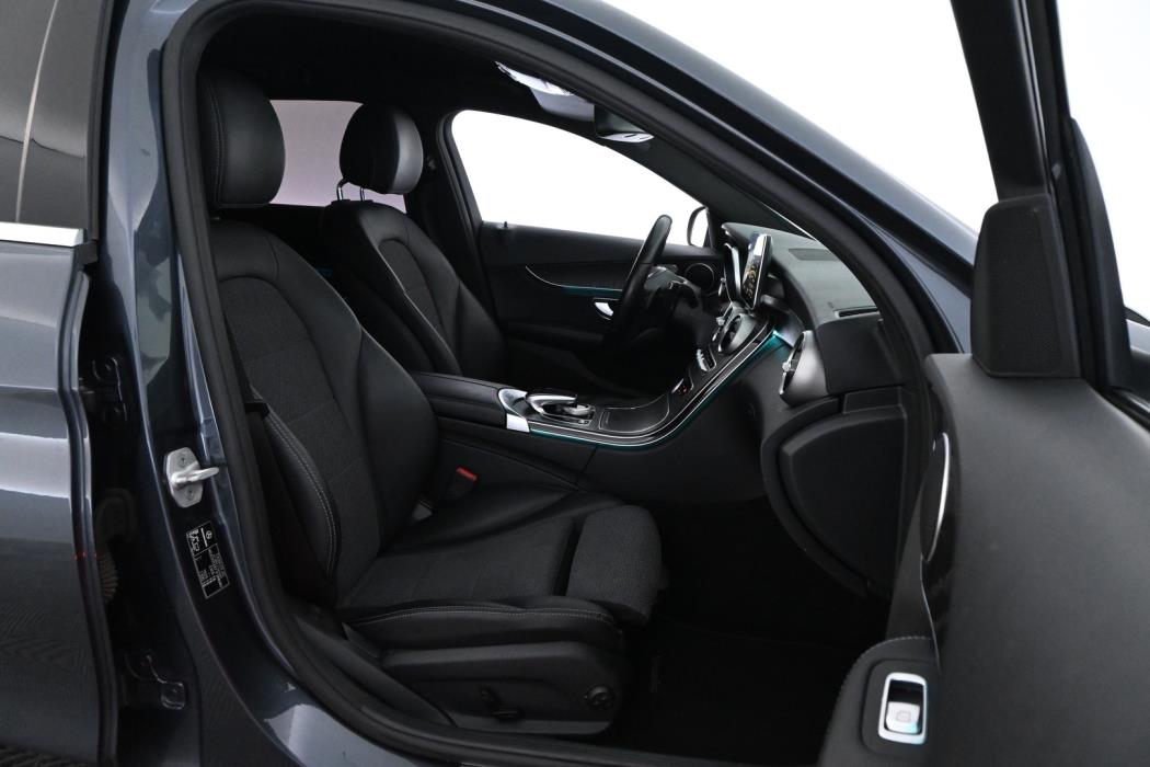 MERCEDES-BENZ C 2016