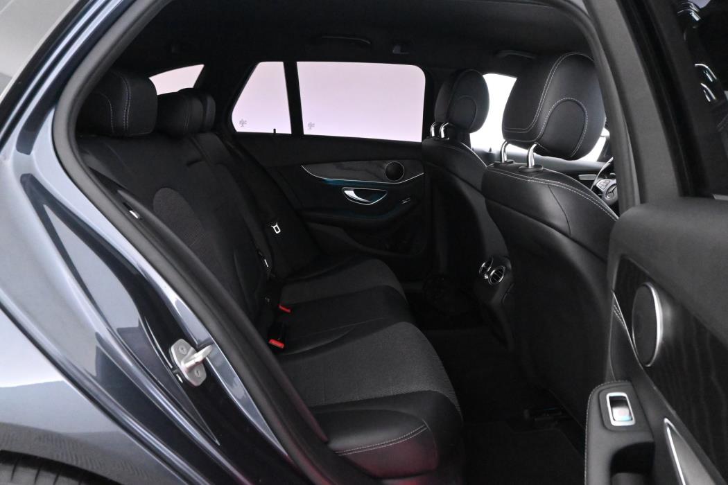 MERCEDES-BENZ C 2016