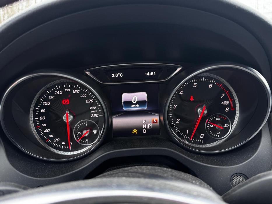 MERCEDES-BENZ CLA 2017