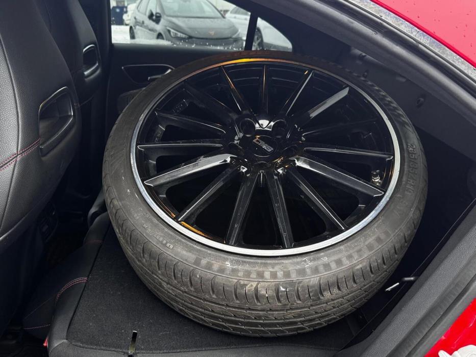 MERCEDES-BENZ CLA 2017