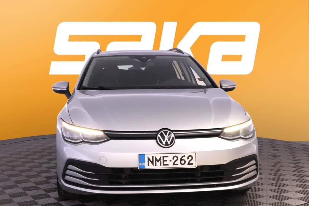 VOLKSWAGEN Golf 2021