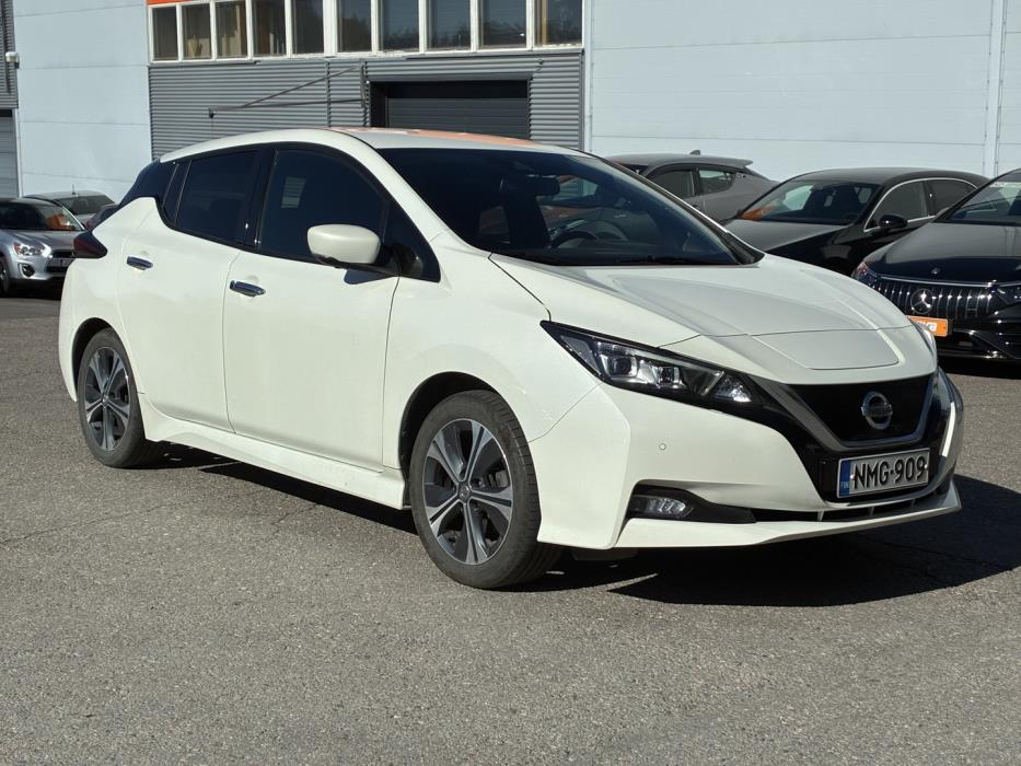 NISSAN Leaf 2021