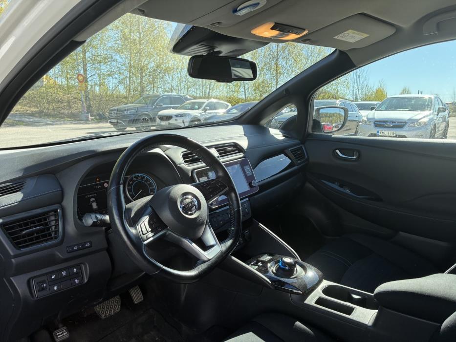 NISSAN Leaf 2021