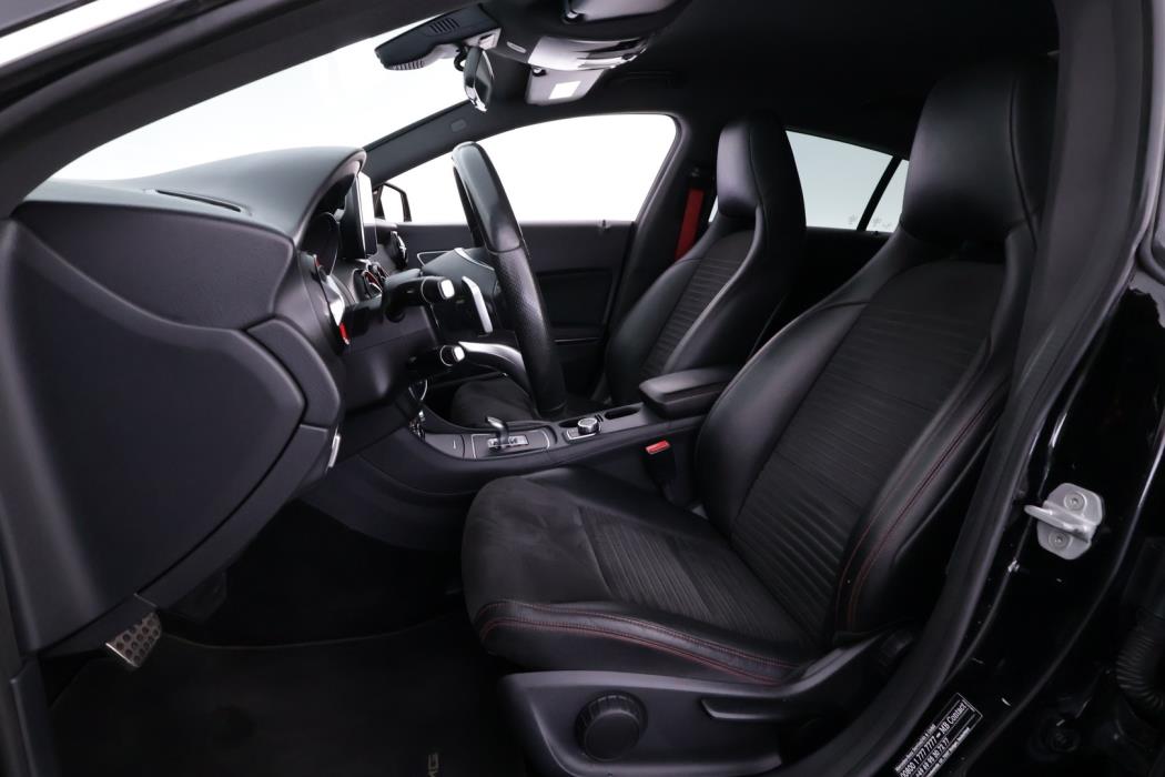 MERCEDES-BENZ CLA 45 AMG 2016