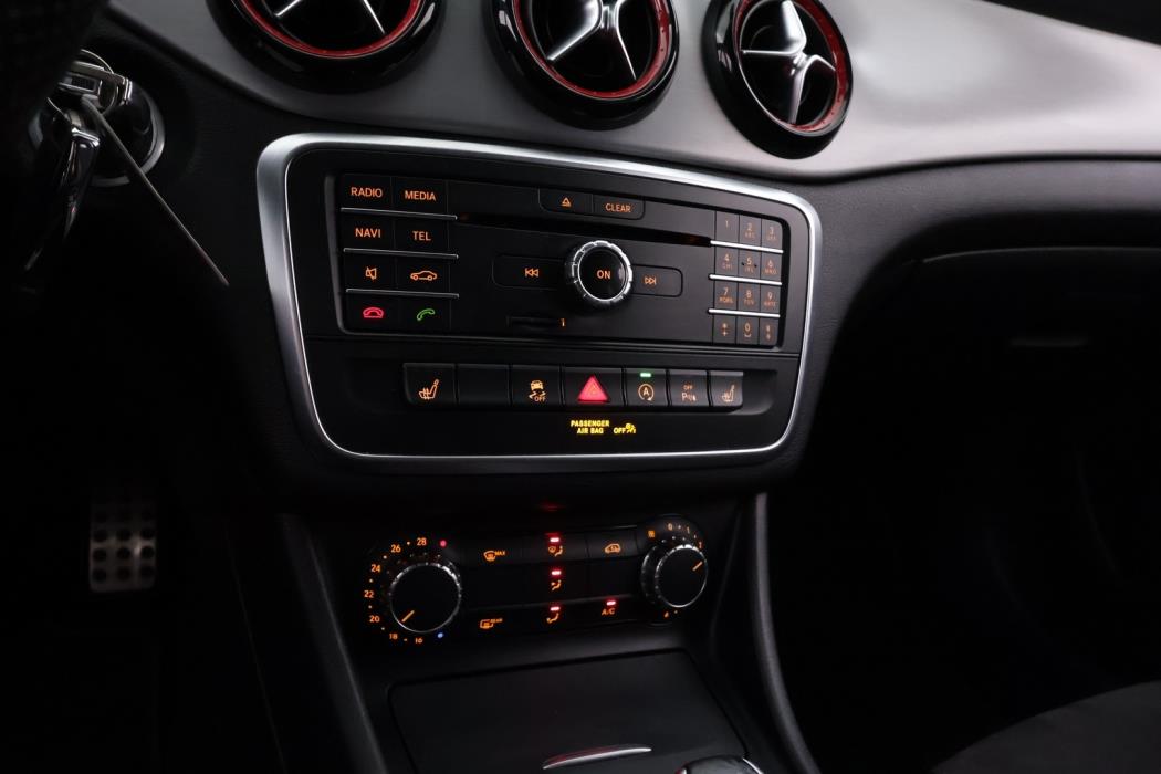 MERCEDES-BENZ CLA 45 AMG 2016