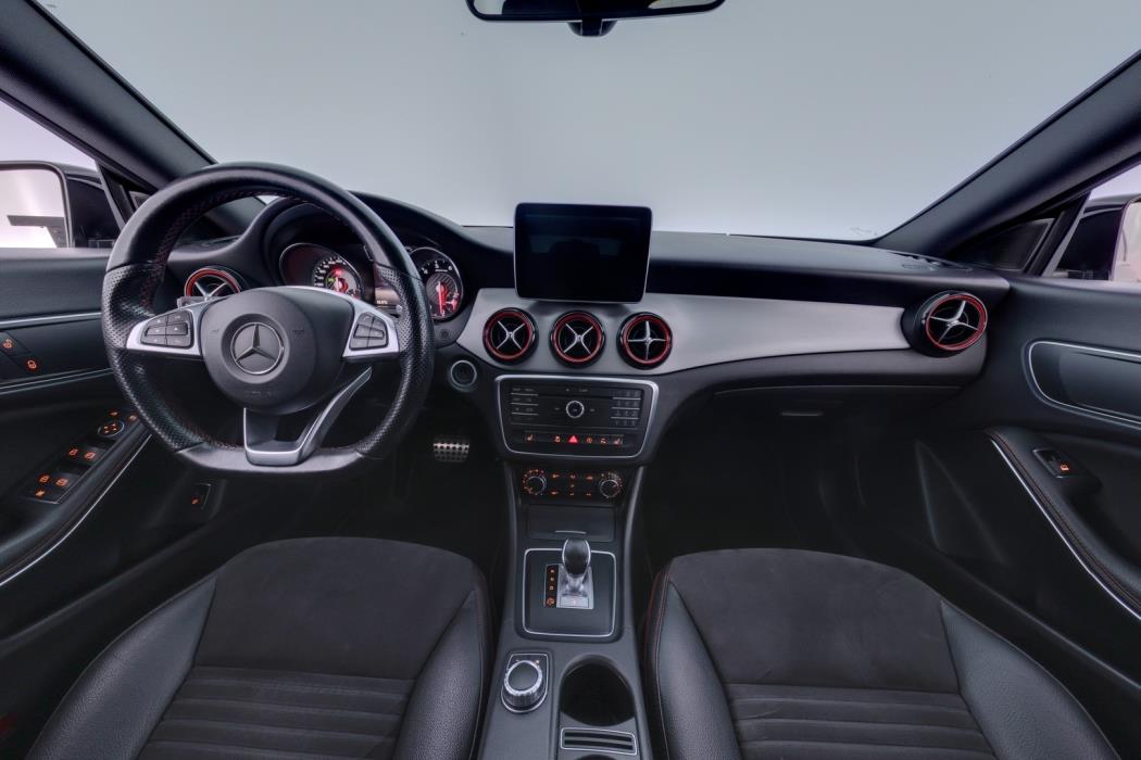 MERCEDES-BENZ CLA 45 AMG 2016